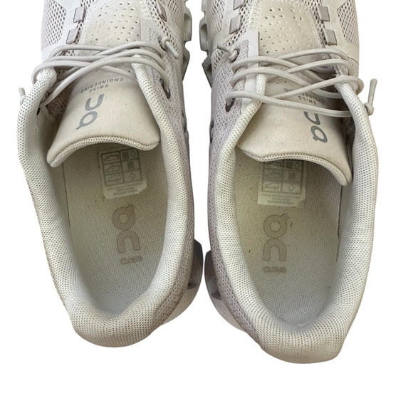 On ~ Women’s off white/Taupe Running & Training Shoe ~ Size 6 - Picture 4 of 12